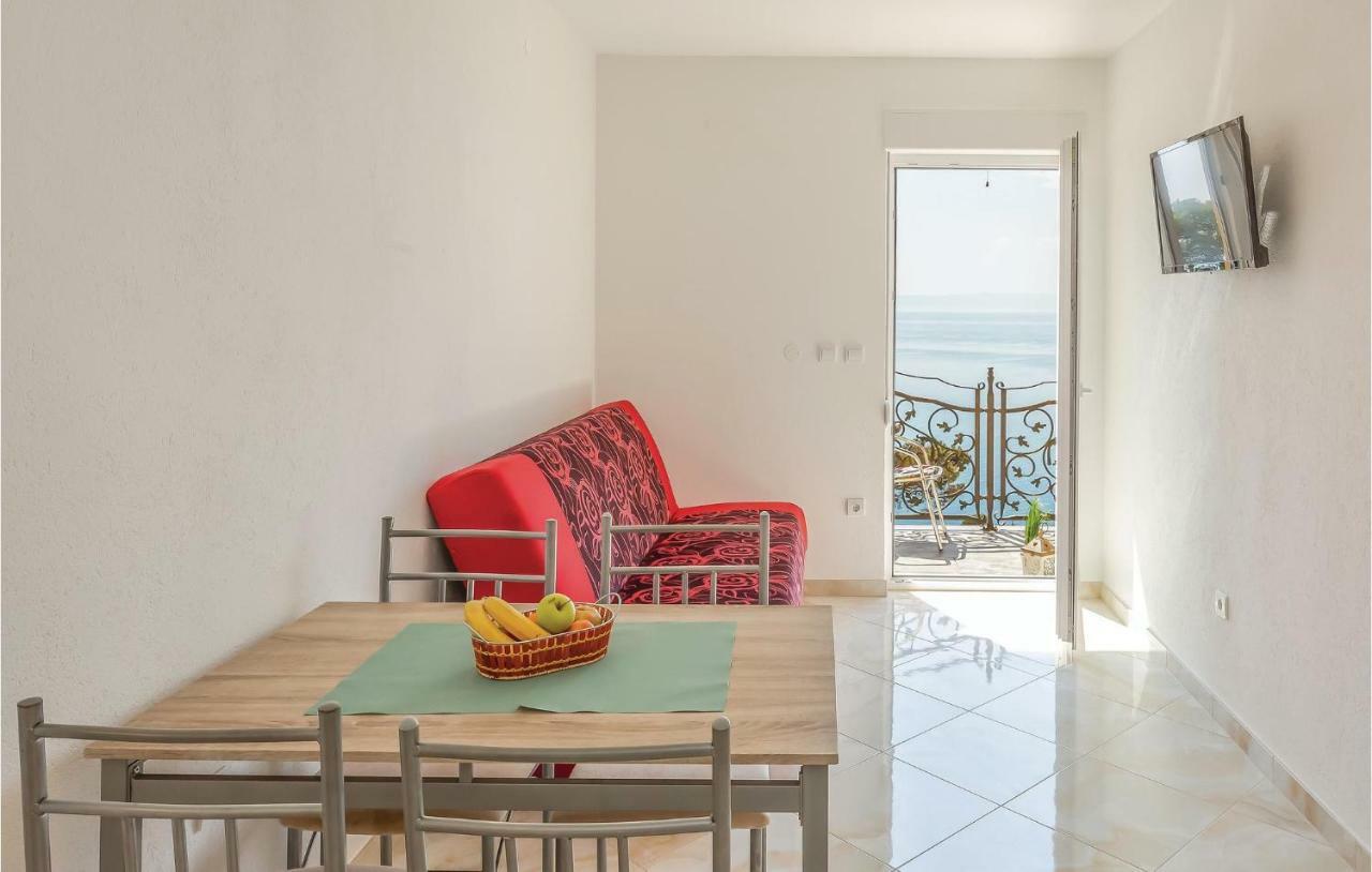 Amazing Apartment In Krvavica With Wifi 外观 照片